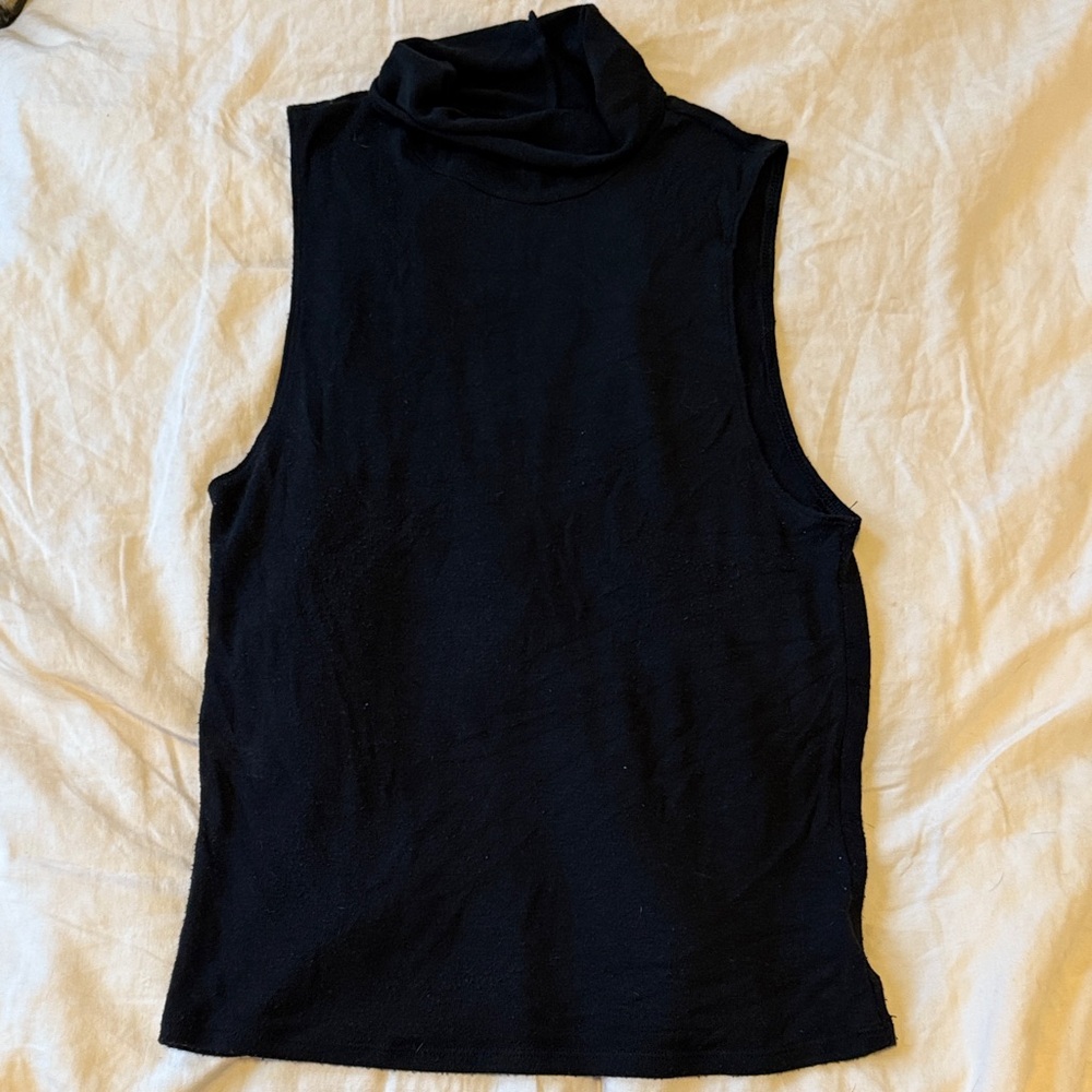 Black Sleeveless Turtleneck Top